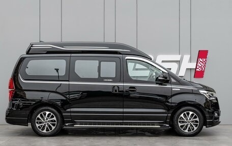Hyundai Grand Starex Grand Starex I рестайлинг 2, 2020 год, 4 470 000 рублей, 5 фотография