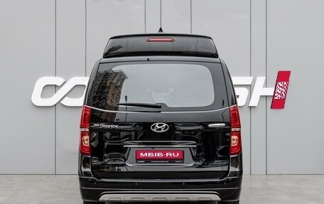 Hyundai Grand Starex Grand Starex I рестайлинг 2, 2020 год, 4 470 000 рублей, 4 фотография
