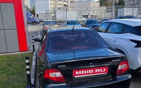 Daewoo Nexia I рестайлинг, 2011 год, 110 000 рублей, 3 фотография