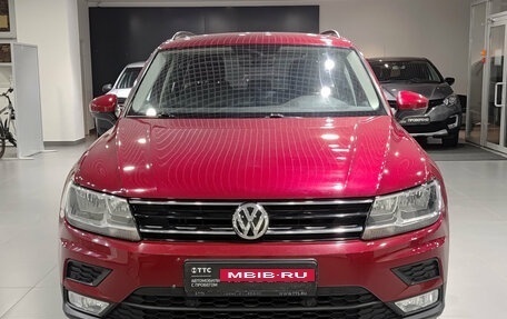 Volkswagen Tiguan II, 2017 год, 1 797 000 рублей, 6 фотография