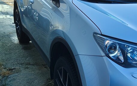 Toyota RAV4, 2015 год, 2 600 000 рублей, 3 фотография