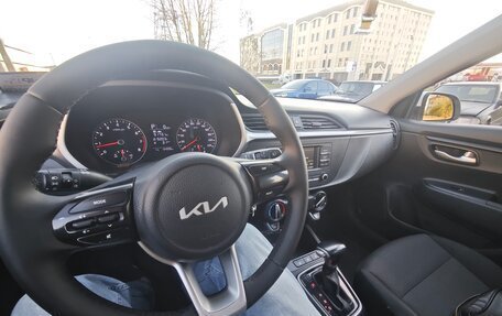 KIA Rio IV, 2022 год, 900 000 рублей, 12 фотография