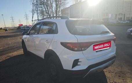 KIA Rio IV, 2022 год, 900 000 рублей, 4 фотография