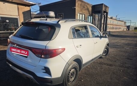 KIA Rio IV, 2022 год, 900 000 рублей, 3 фотография