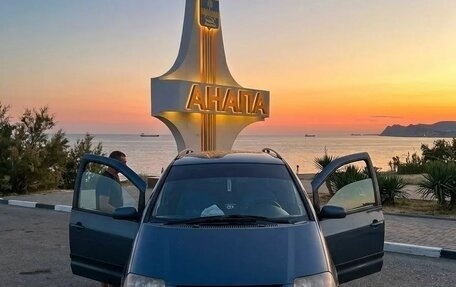 Volkswagen Sharan I рестайлинг, 2002 год, 550 000 рублей, 1 фотография