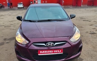 Hyundai Solaris II рестайлинг, 2013 год, 530 000 рублей, 1 фотография