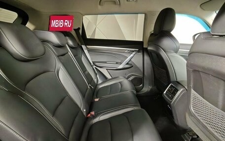 Geely Atlas, 2022 год, 1 793 000 рублей, 16 фотография