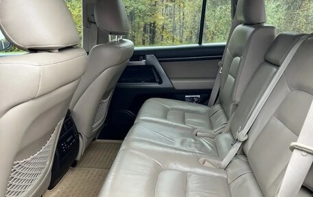 Toyota Land Cruiser 200, 2010 год, 3 200 000 рублей, 15 фотография