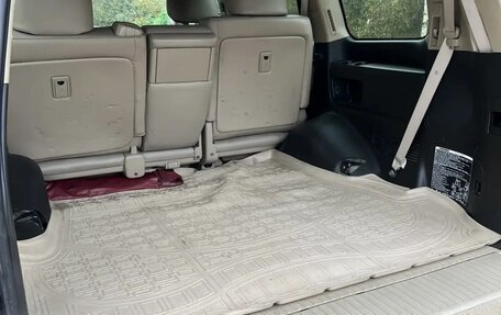 Toyota Land Cruiser 200, 2010 год, 3 200 000 рублей, 16 фотография