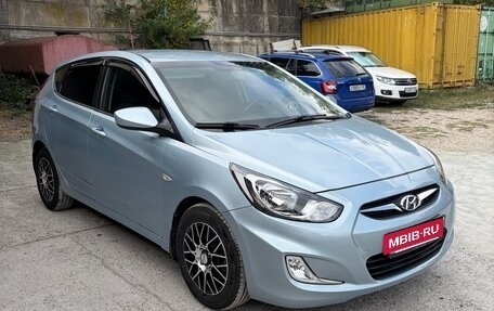 Hyundai Solaris II рестайлинг, 2011 год, 620 000 рублей, 11 фотография
