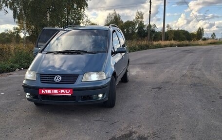 Volkswagen Sharan I рестайлинг, 2002 год, 550 000 рублей, 3 фотография