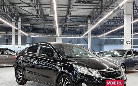 KIA Rio III рестайлинг, 2015 год, 951 000 рублей, 2 фотография