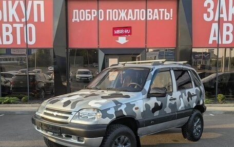 Chevrolet Niva I рестайлинг, 2003 год, 330 000 рублей, 1 фотография