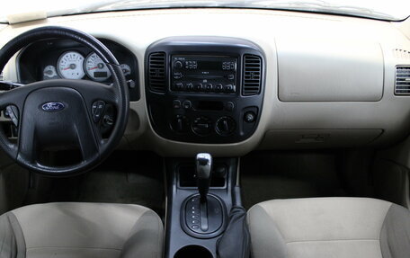 Ford Escape II, 2004 год, 450 000 рублей, 9 фотография