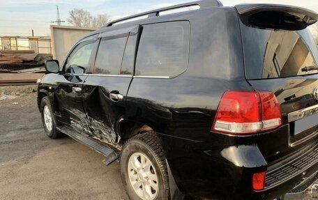 Toyota Land Cruiser 200, 2011 год, 1 150 000 рублей, 1 фотография
