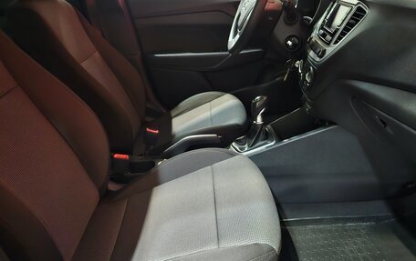 Hyundai Solaris II рестайлинг, 2019 год, 1 329 000 рублей, 13 фотография