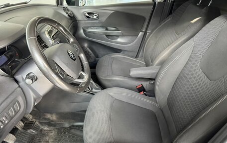 Renault Kaptur I рестайлинг, 2017 год, 1 333 000 рублей, 24 фотография