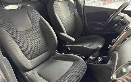 Renault Kaptur I рестайлинг, 2017 год, 1 333 000 рублей, 23 фотография