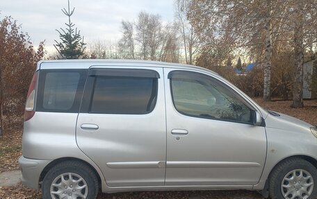 Toyota FunCargo, 2002 год, 520 000 рублей, 3 фотография