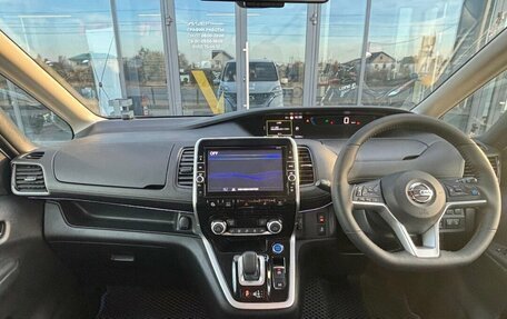 Nissan Serena IV, 2018 год, 1 800 000 рублей, 20 фотография