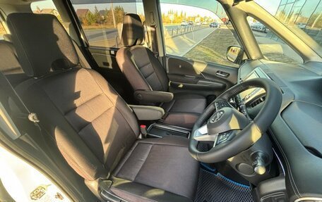 Nissan Serena IV, 2018 год, 1 800 000 рублей, 23 фотография