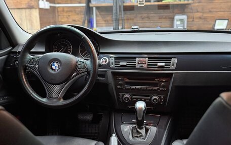 BMW 3 серия, 2009 год, 1 350 000 рублей, 8 фотография