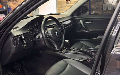 BMW 3 серия, 2009 год, 1 350 000 рублей, 9 фотография