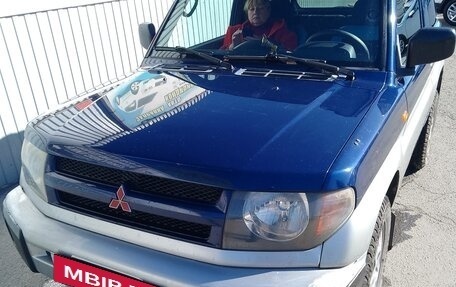 Mitsubishi Pajero iO, 1999 год, 670 000 рублей, 1 фотография