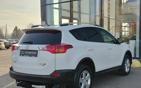 Toyota RAV4, 2013 год, 2 035 000 рублей, 6 фотография