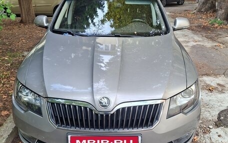 Skoda Superb III рестайлинг, 2013 год, 1 250 000 рублей, 1 фотография