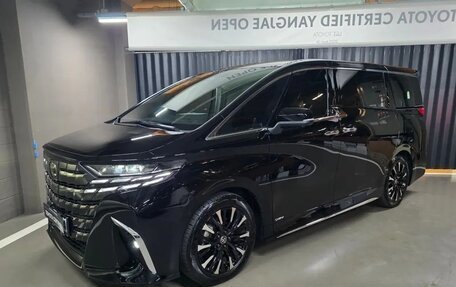 Toyota Alphard, 2025 год, 11 349 777 рублей, 2 фотография