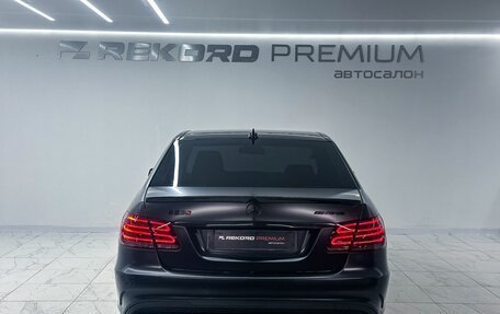 Mercedes-Benz E-Класс, 2013 год, 1 700 000 рублей, 25 фотография