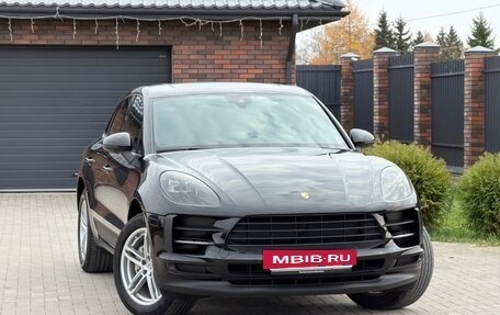 Porsche Macan I рестайлинг, 2021 год, 5 600 000 рублей, 2 фотография