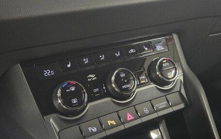 Skoda Karoq I, 2022 год, 2 990 000 рублей, 13 фотография