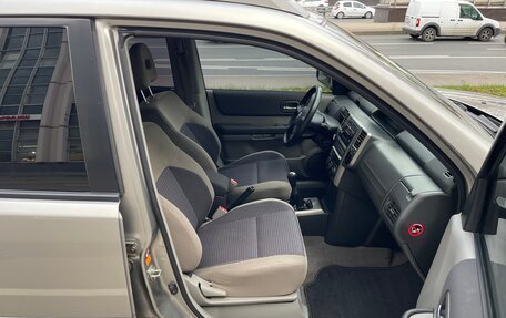Nissan X-Trail, 2005 год, 900 000 рублей, 16 фотография