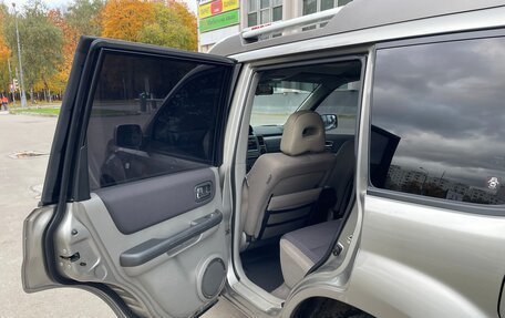Nissan X-Trail, 2005 год, 900 000 рублей, 17 фотография