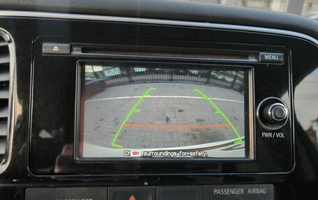 Mitsubishi Outlander III рестайлинг 3, 2013 год, 1 220 000 рублей, 13 фотография
