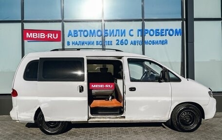 Hyundai H-1 II рестайлинг, 2003 год, 499 000 рублей, 8 фотография
