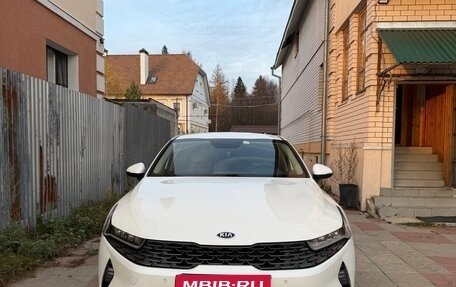 KIA K5, 2020 год, 2 300 000 рублей, 1 фотография
