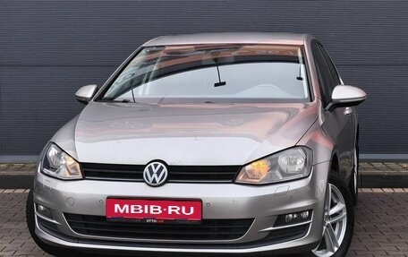 Volkswagen Golf VII рестайлинг, 2013 год, 1 199 000 рублей, 1 фотография