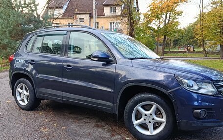 Volkswagen Tiguan I, 2011 год, 1 200 000 рублей, 4 фотография