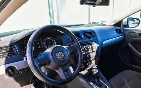 Volkswagen Jetta VII, 2012 год, 979 000 рублей, 13 фотография