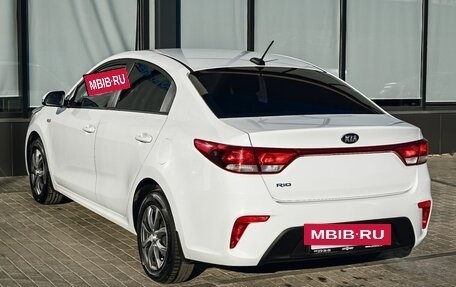 KIA Rio IV, 2018 год, 1 329 000 рублей, 3 фотография