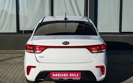 KIA Rio IV, 2018 год, 1 329 000 рублей, 4 фотография