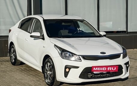 KIA Rio IV, 2018 год, 1 329 000 рублей, 7 фотография