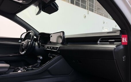 KIA K5, 2020 год, 2 500 000 рублей, 10 фотография