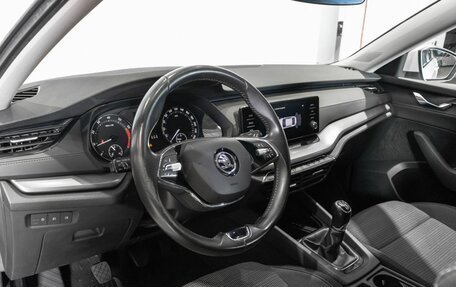 Skoda Octavia IV, 2021 год, 2 022 800 рублей, 5 фотография