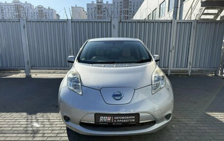 Nissan Leaf I, 2012 год, 839 000 рублей, 2 фотография