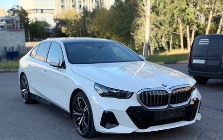 BMW 5 серия, 2025 год, 7 599 000 рублей, 2 фотография