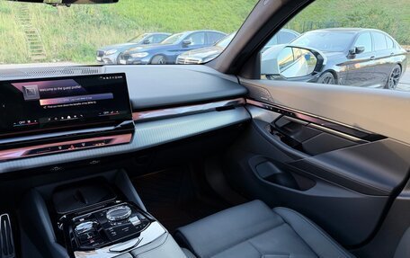 BMW 5 серия, 2025 год, 7 599 000 рублей, 12 фотография